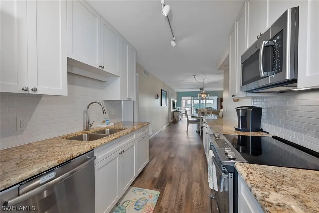 200 Pebble Beach Boulevard Naples FL 34113