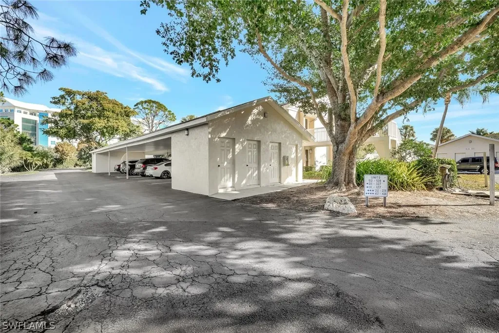 910 Vanderbilt Beach Road Naples FL 34108