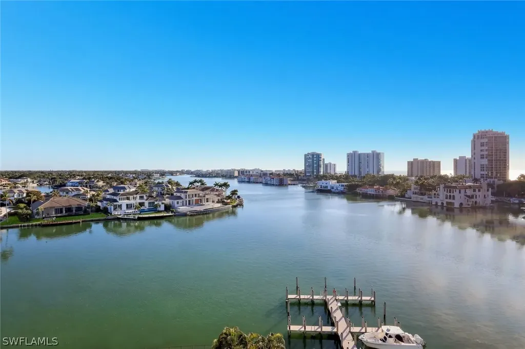 250 Park Shore Drive Naples FL 34103