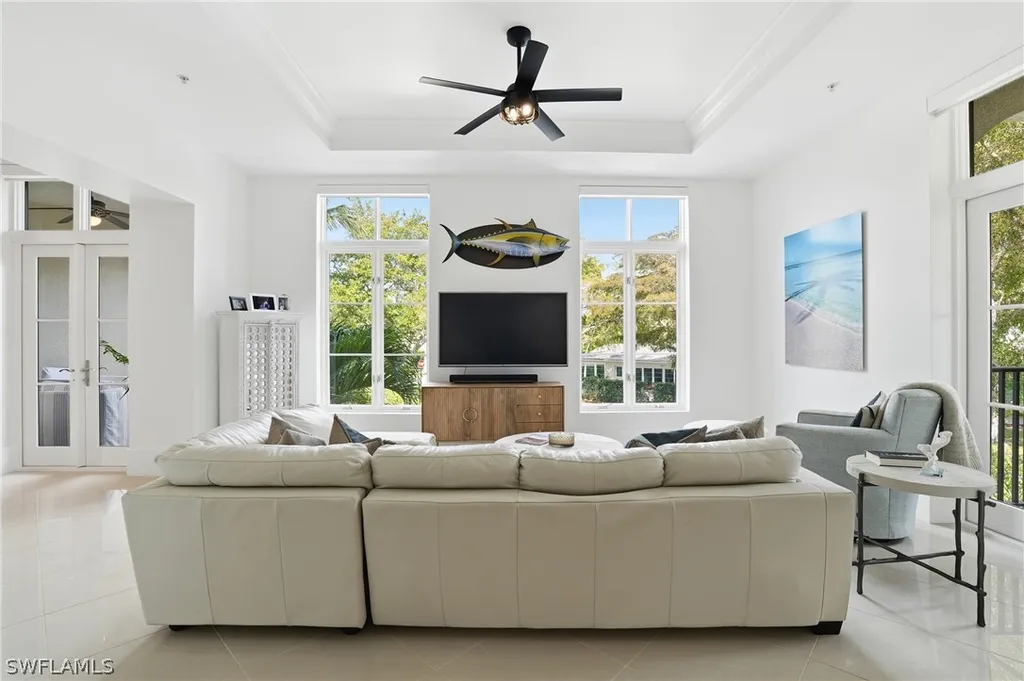 1008 7th Street S Naples FL 34102