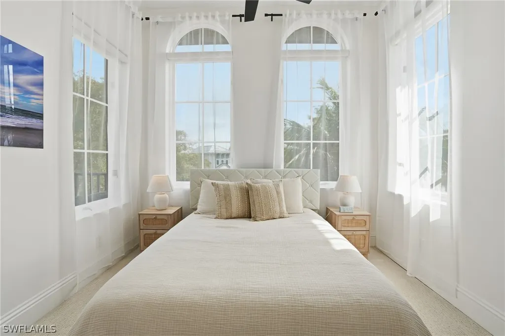 1008 7th Street S Naples FL 34102