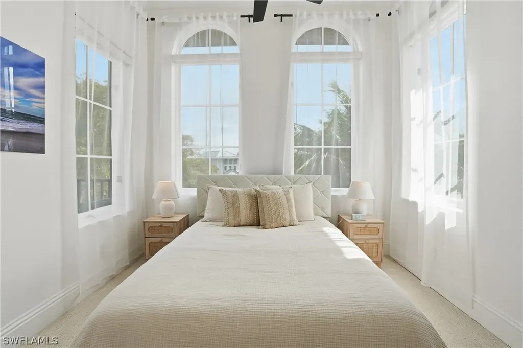 1008 7th Street S Naples FL 34102