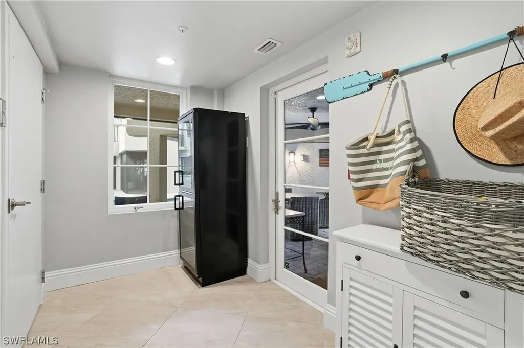 1008 7th Street S Naples FL 34102