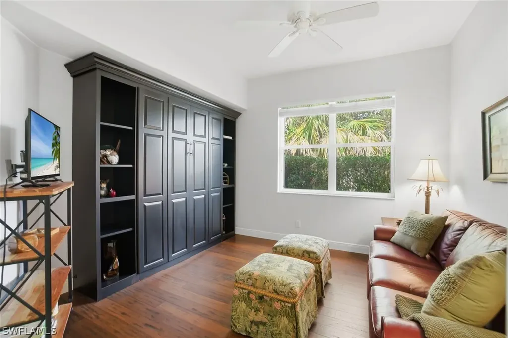 43 Glen Eagle Circle Naples FL 34104