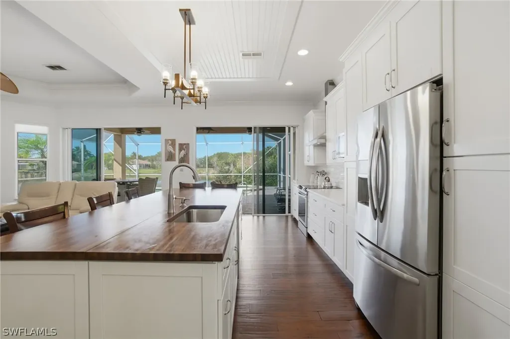 43 Glen Eagle Circle Naples FL 34104