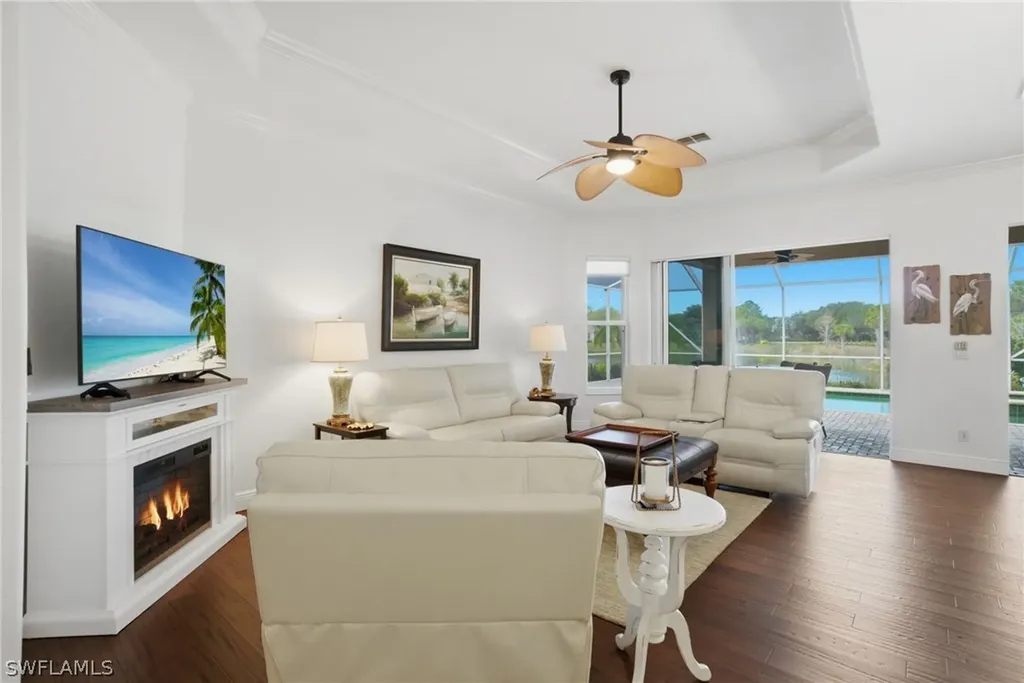 43 Glen Eagle Circle Naples FL 34104