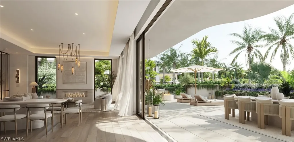 1933 Davis Boulevard Naples FL 34104
