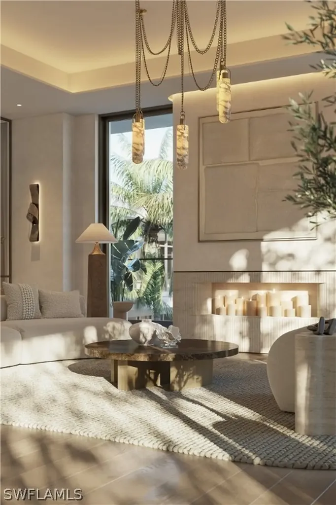 1933 Davis Boulevard Naples FL 34104