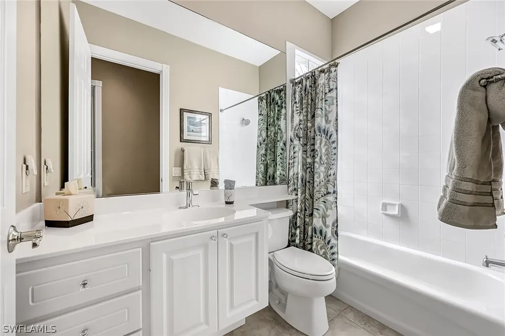 5105 Inagua Way Naples FL 34119