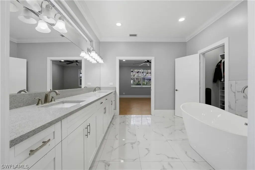 25211 Pinson Drive Bonita Springs FL 34135