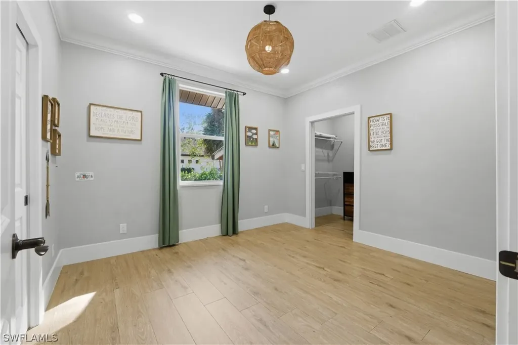 25211 Pinson Drive Bonita Springs FL 34135