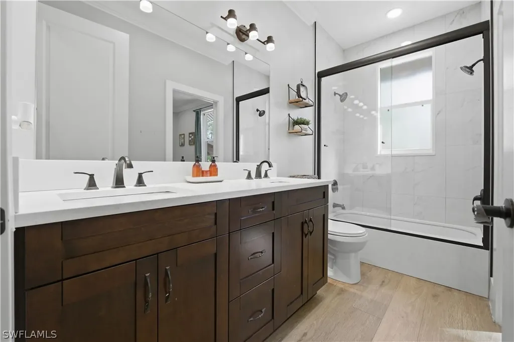 25211 Pinson Drive Bonita Springs FL 34135