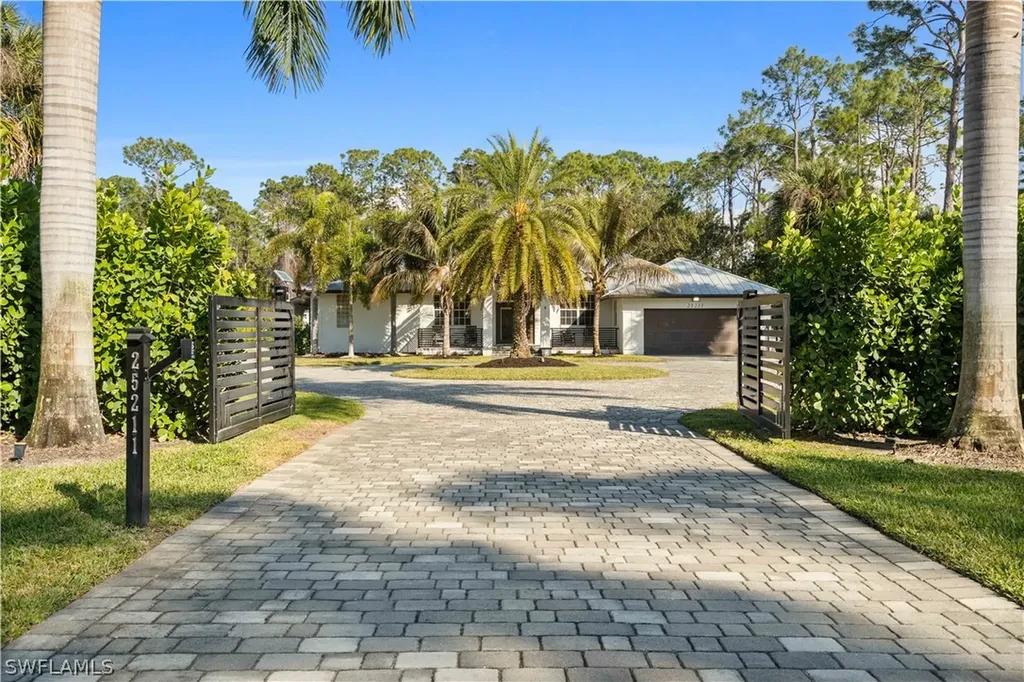 25211 Pinson Drive Bonita Springs FL 34135
