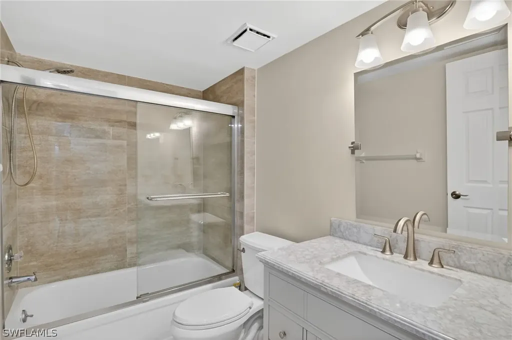 5773 Gage Lane Naples FL 34113