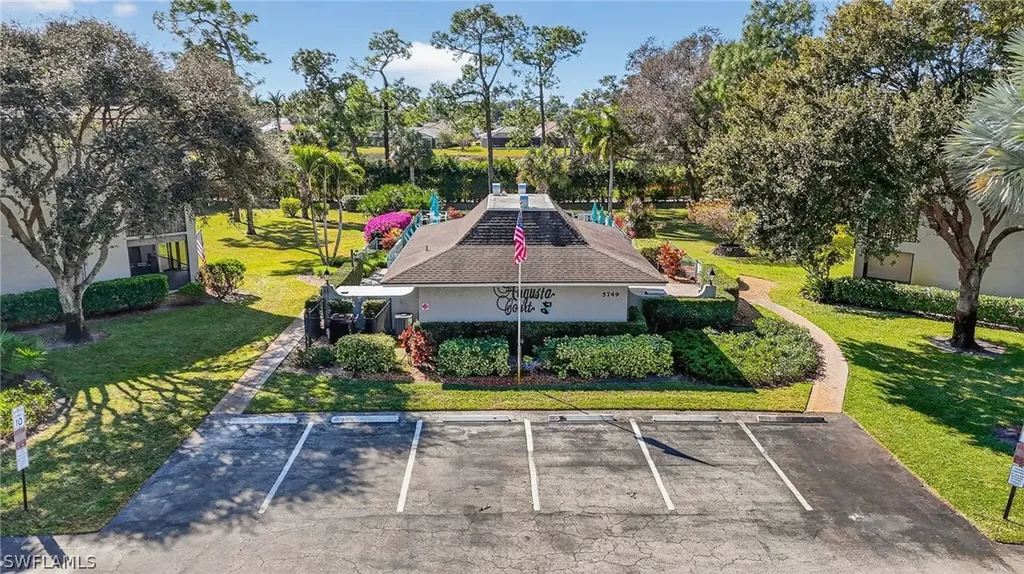 5773 Gage Lane Naples FL 34113
