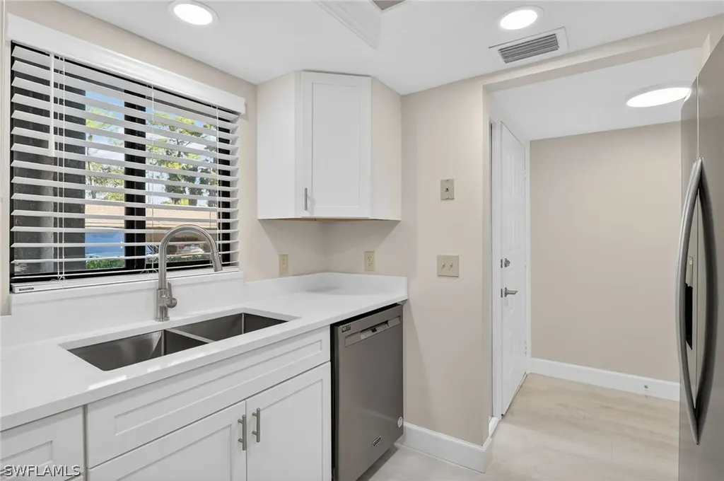 5773 Gage Lane Naples FL 34113