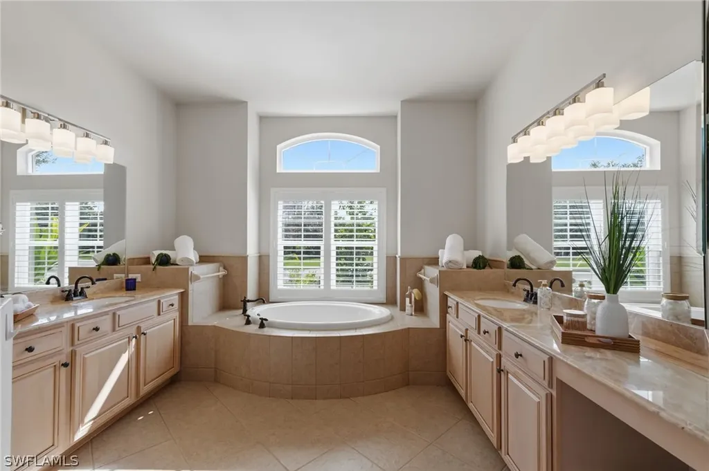 19500 La Serena Drive Estero FL 33967