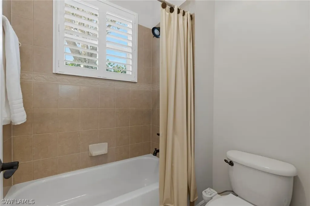 19500 La Serena Drive Estero FL 33967