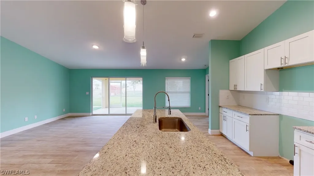 621 NW 7th Place Cape Coral FL 33993