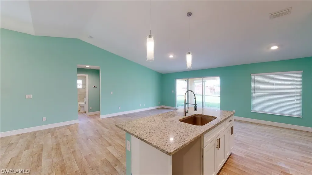 621 NW 7th Place Cape Coral FL 33993