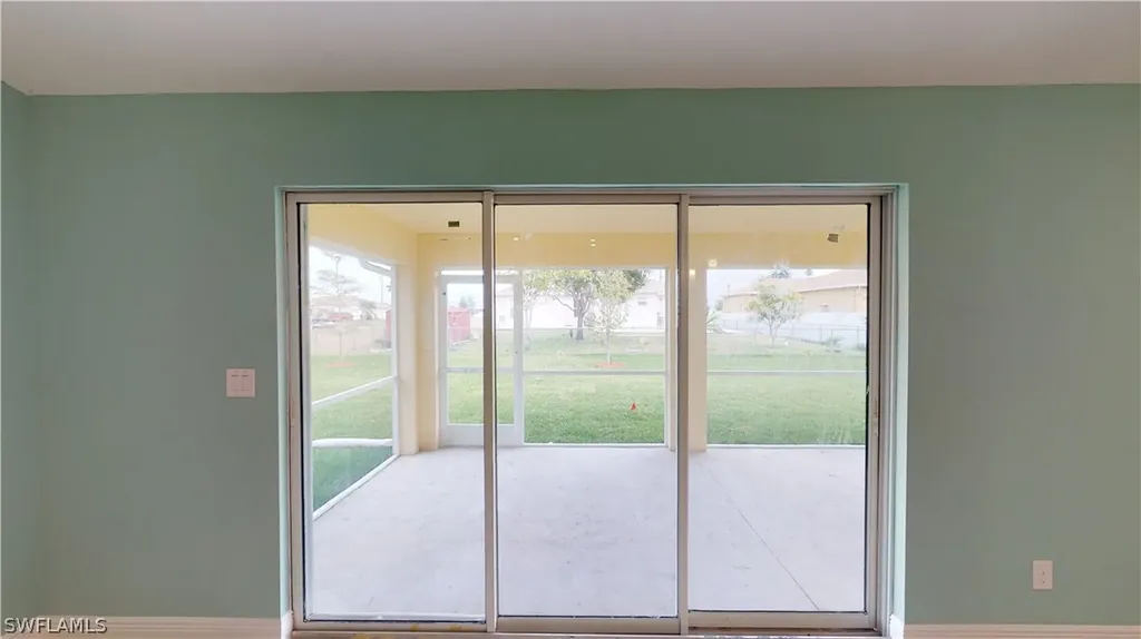 621 NW 7th Place Cape Coral FL 33993