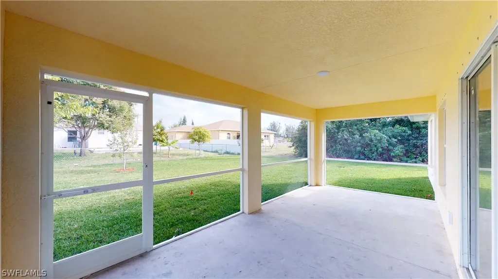 621 NW 7th Place Cape Coral FL 33993
