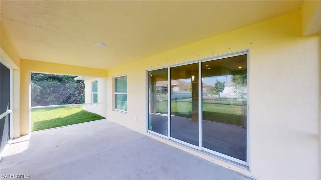 621 NW 7th Place Cape Coral FL 33993