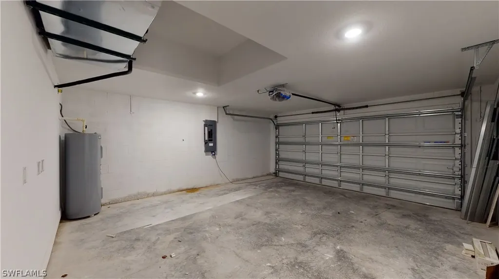 621 NW 7th Place Cape Coral FL 33993