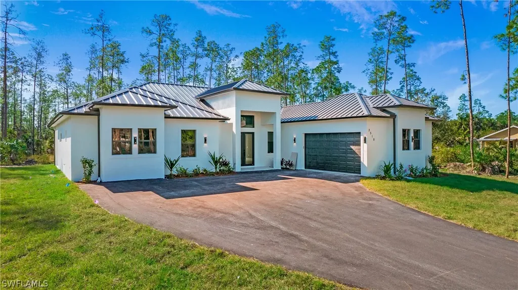 3518 2nd Avenue SE Naples FL 34117