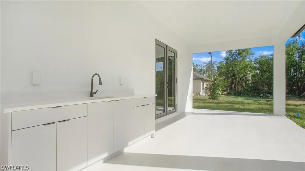 3518 2nd Avenue SE Naples FL 34117