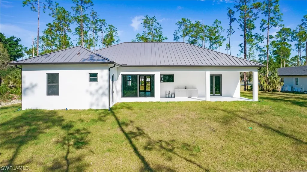 3518 2nd Avenue SE Naples FL 34117