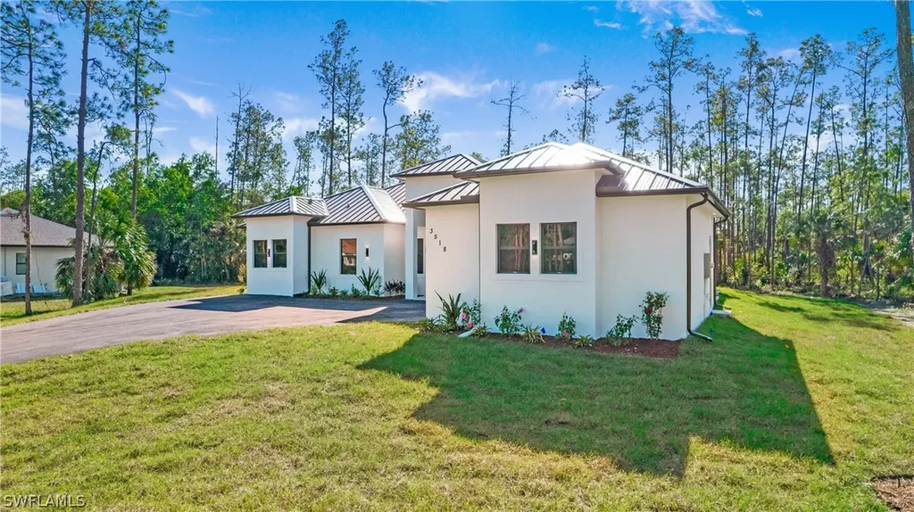 3518 2nd Avenue SE Naples FL 34117