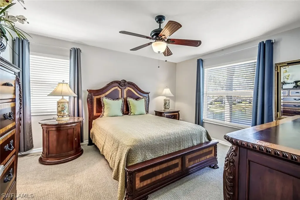 9580 Victoria Lane Naples FL 34109