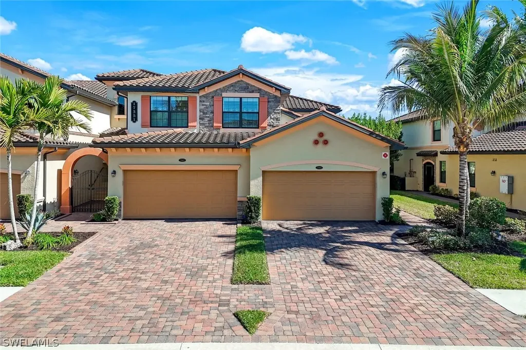Bonita Springs FL, 17351 Cherrywood Court, Unit 7904