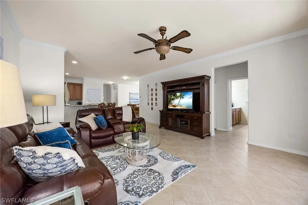 3827 Treasure Cove Circle Naples FL 34114