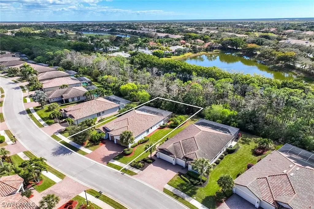 3827 Treasure Cove Circle Naples FL 34114