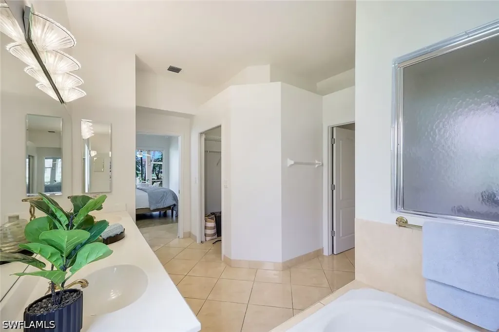 2237 Heritage Greens Drive Naples FL 34119
