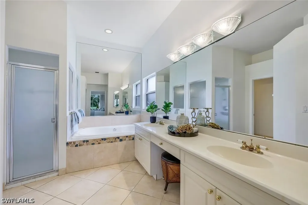 2237 Heritage Greens Drive Naples FL 34119