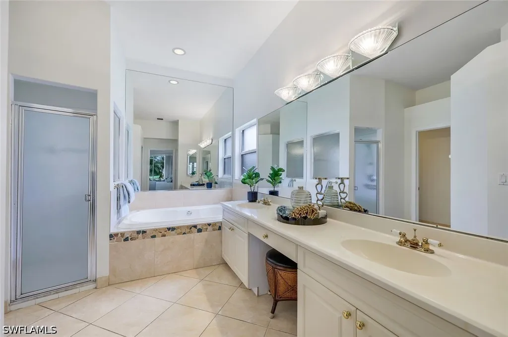 2237 Heritage Greens Drive Naples FL 34119