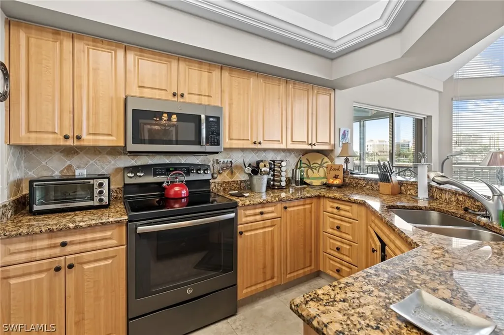 870 Collier Court Marco Island FL 34145