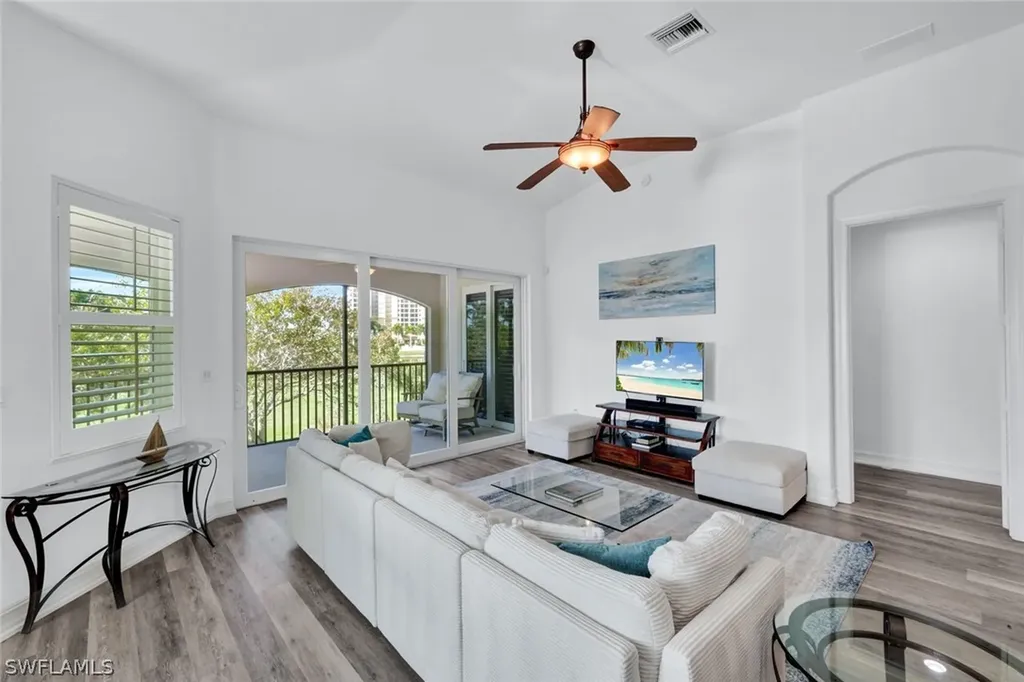 1277 Rialto Way Naples FL 34114