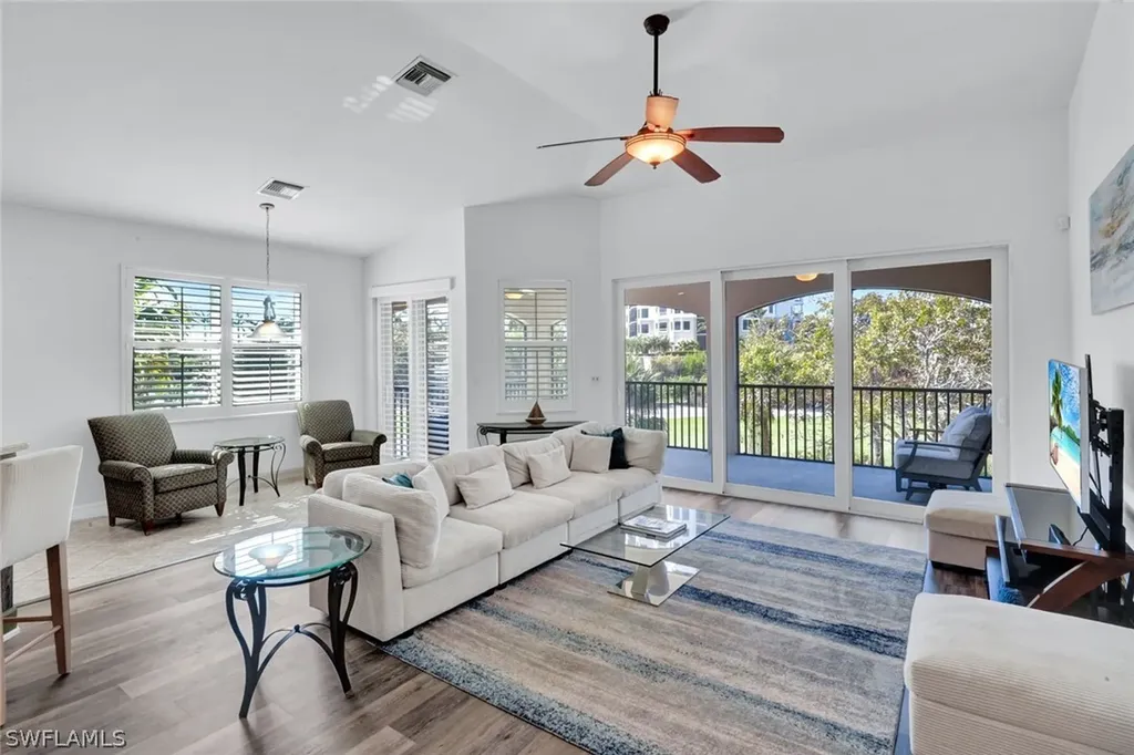 1277 Rialto Way Naples FL 34114