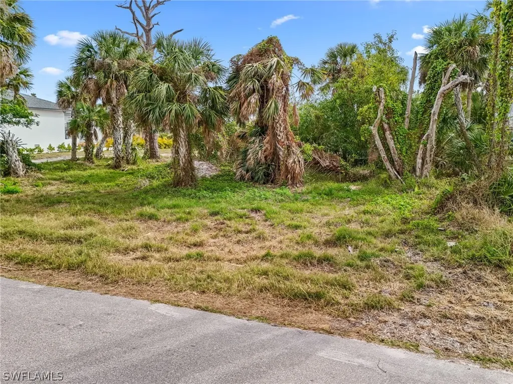 13407 Electron Drive Fort Myers FL 33908