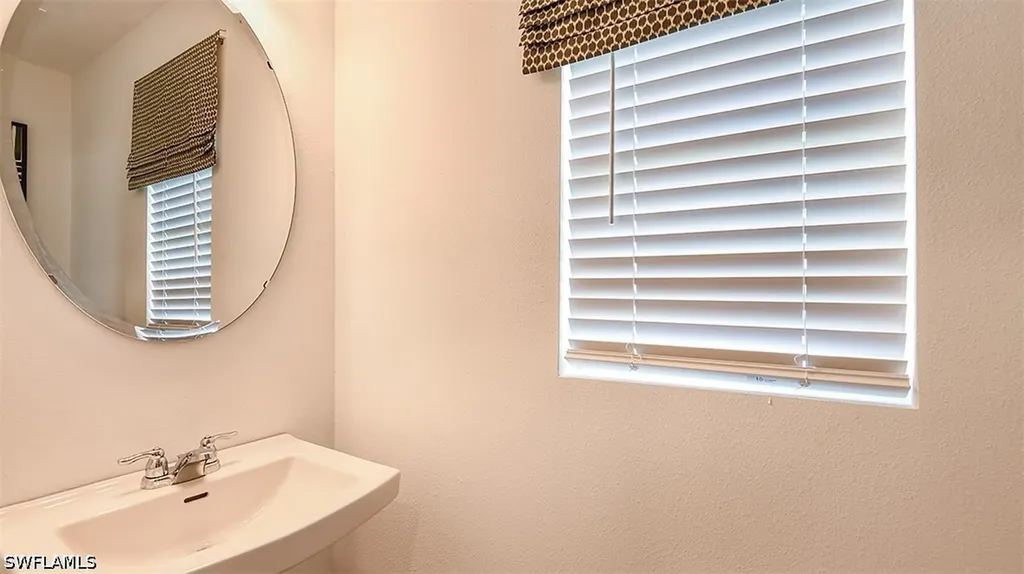6505 Equinox Lane North Fort Myers FL 33917
