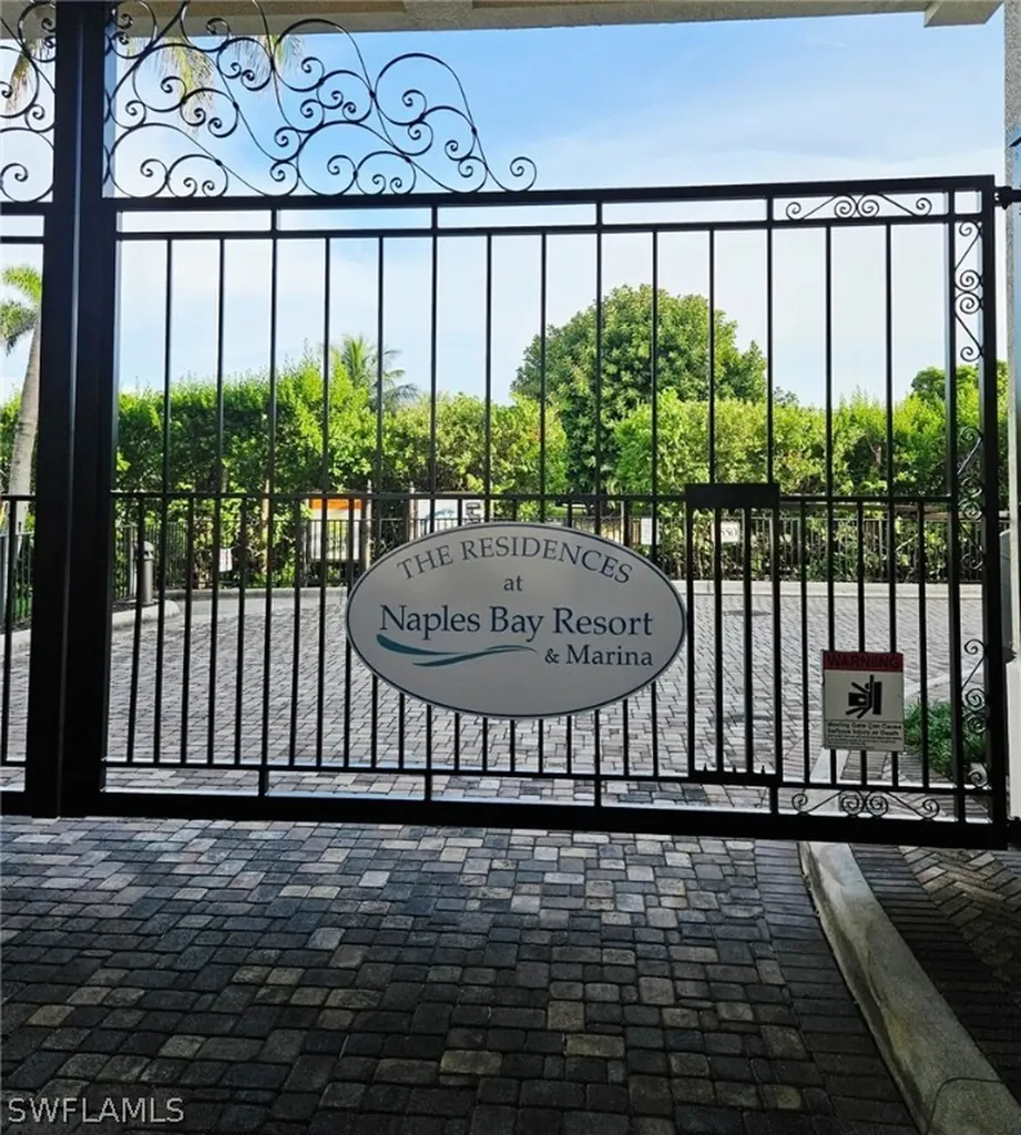 Naples FL 34102