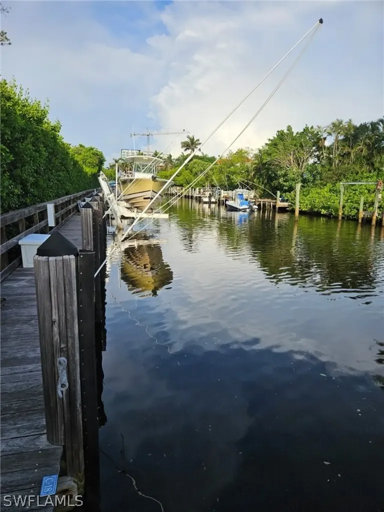 Naples FL 34102