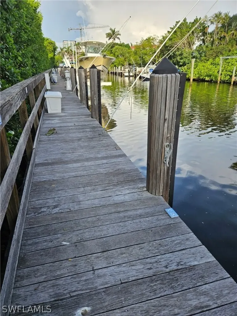 Naples FL 34102