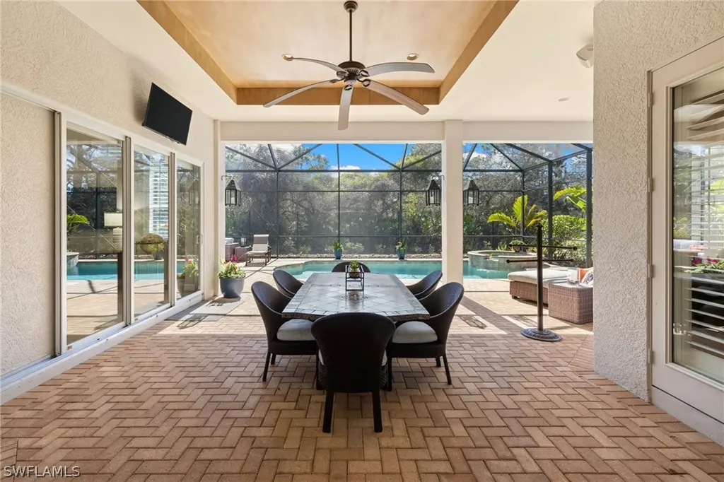 347 Saddlebrook Lane Naples FL 34110