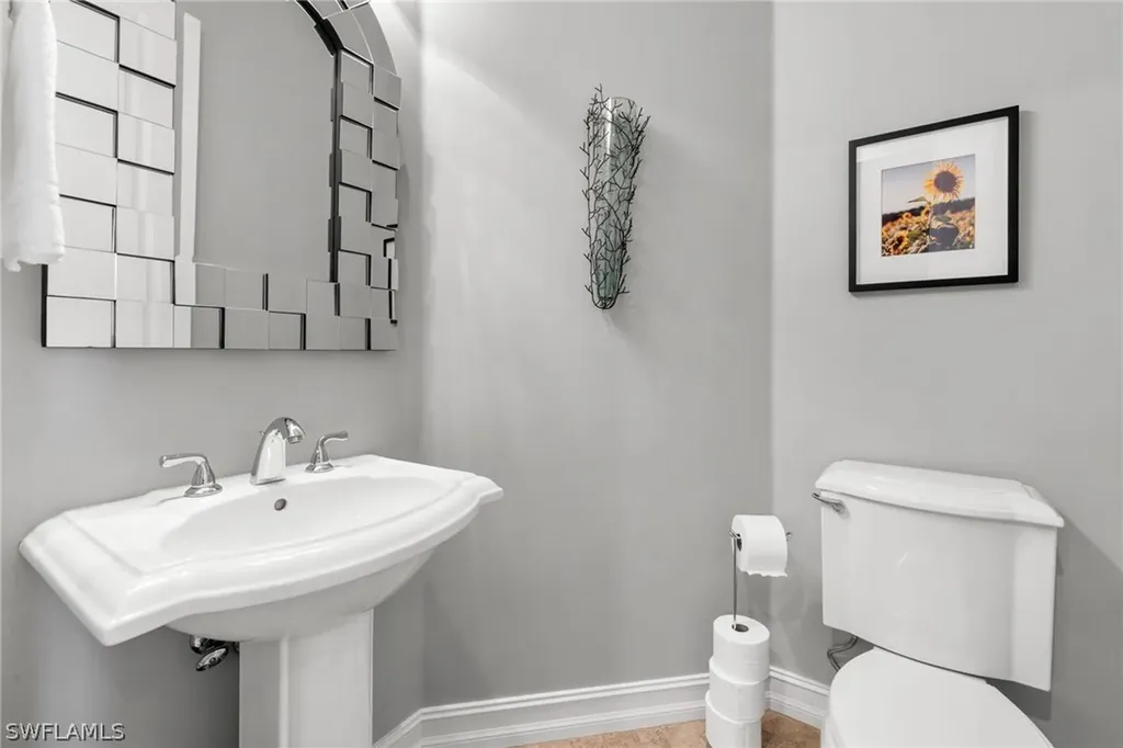 347 Saddlebrook Lane Naples FL 34110