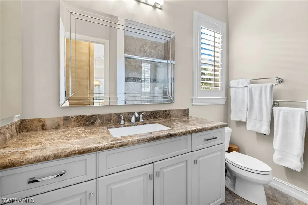347 Saddlebrook Lane Naples FL 34110